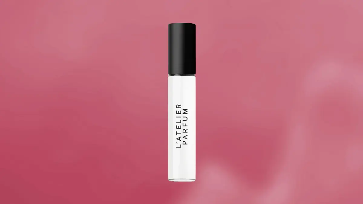 A Parisian Stroll in a Bottle
