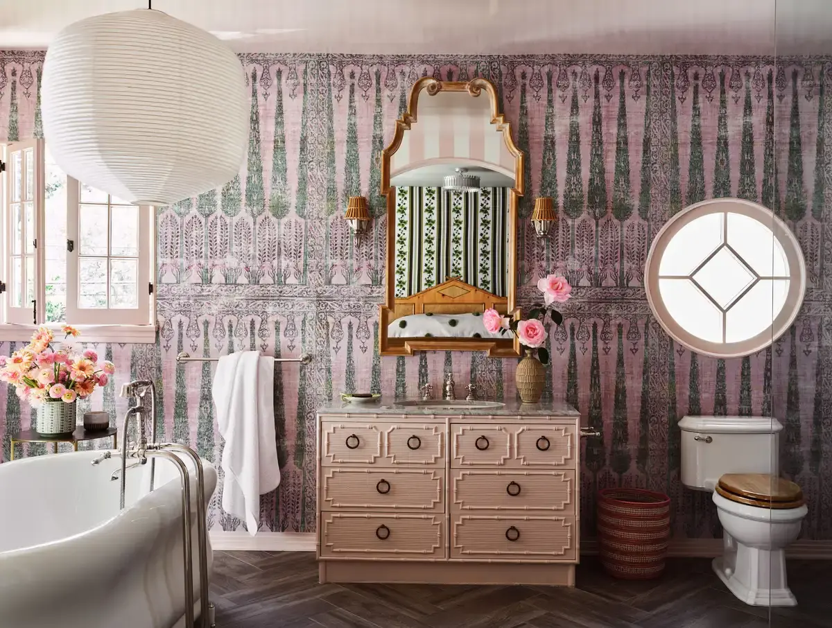 Bathroom Accessories: Elevating Everyday Spaces