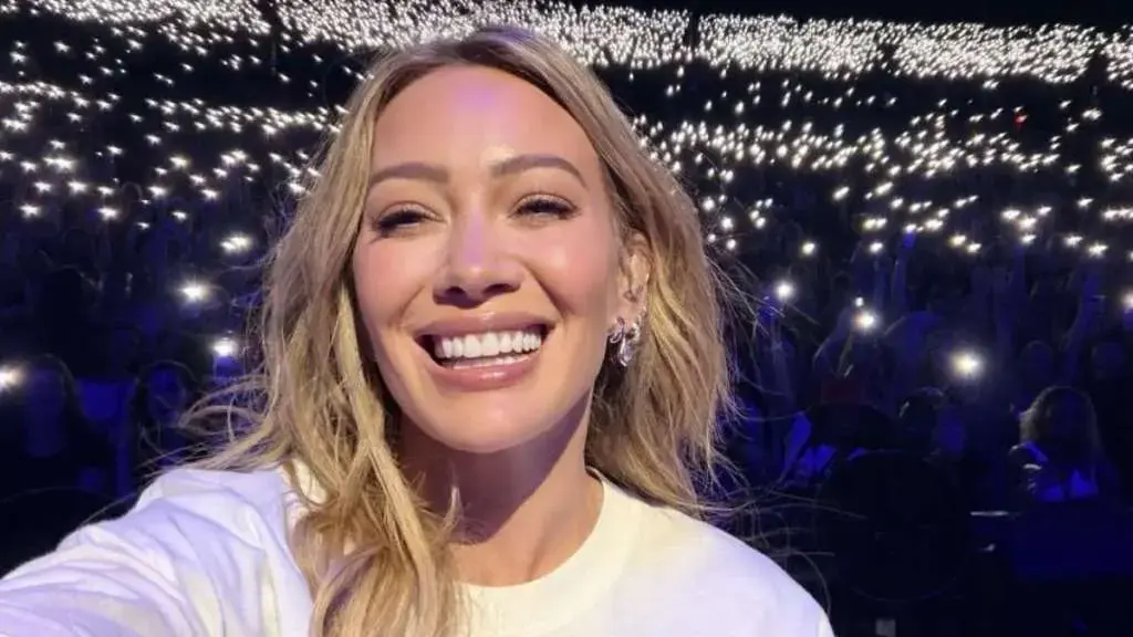 Hilary Duff's Tiny Bra Top Sparks Concern During Concert