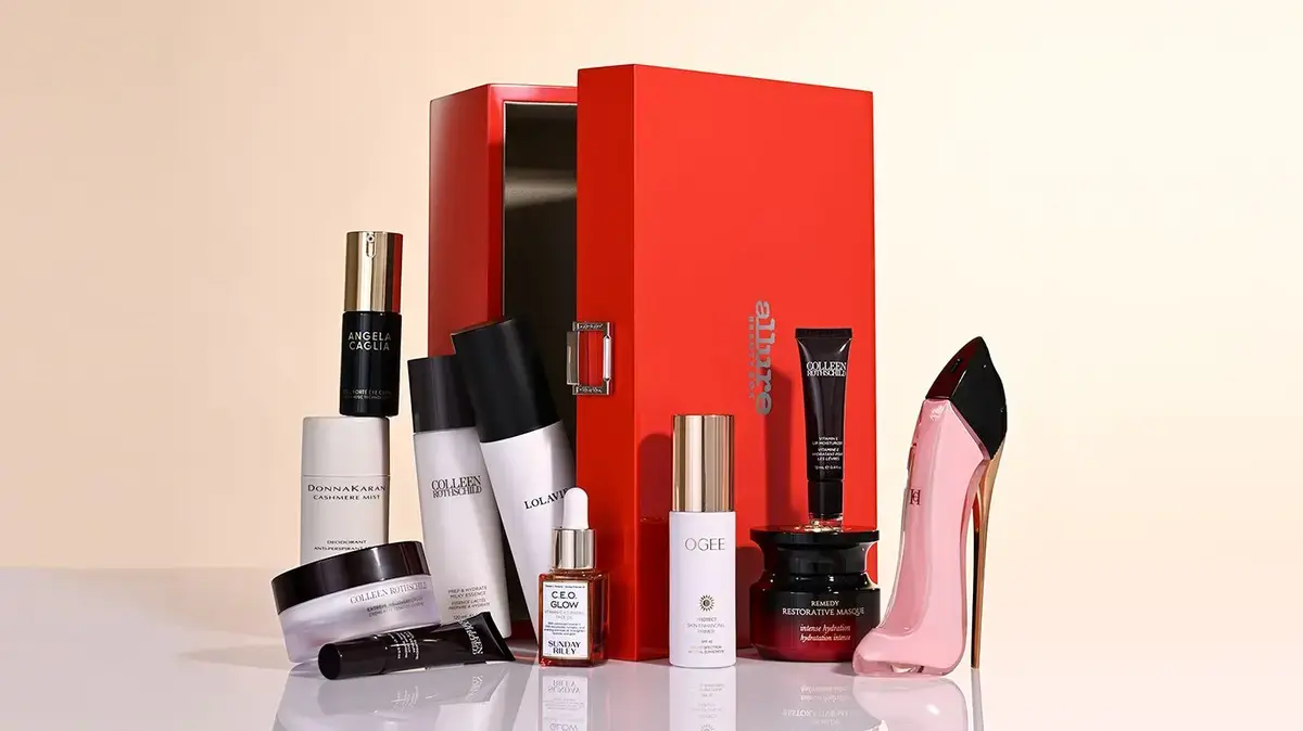 Luxury Beauty Treats in Limited-Edition Box