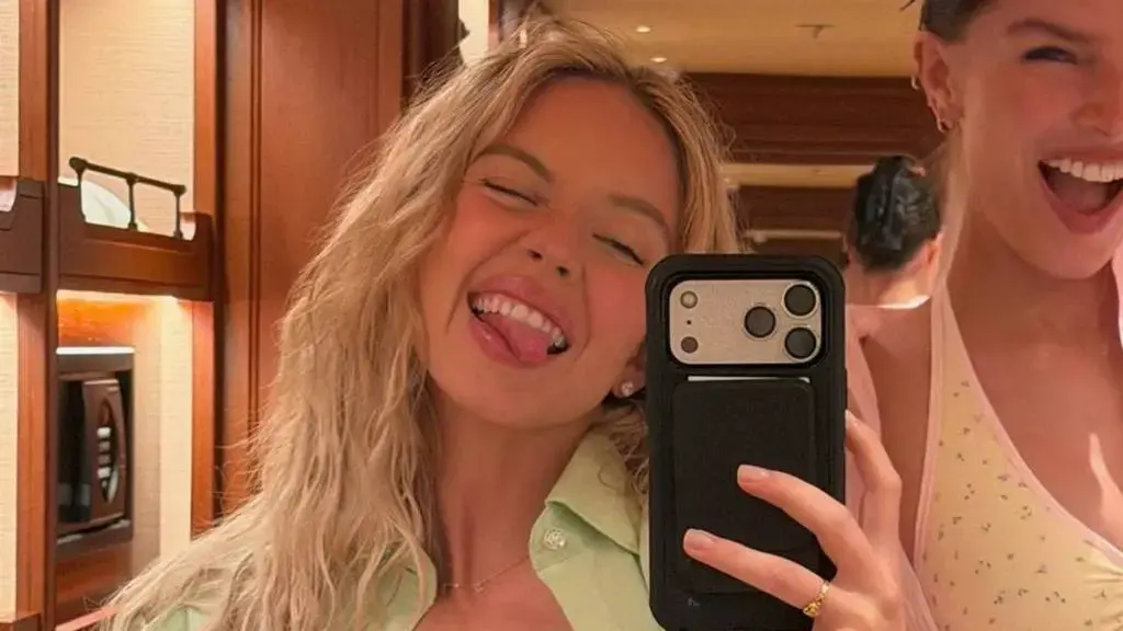 Sydney Sweeney's Playful Style