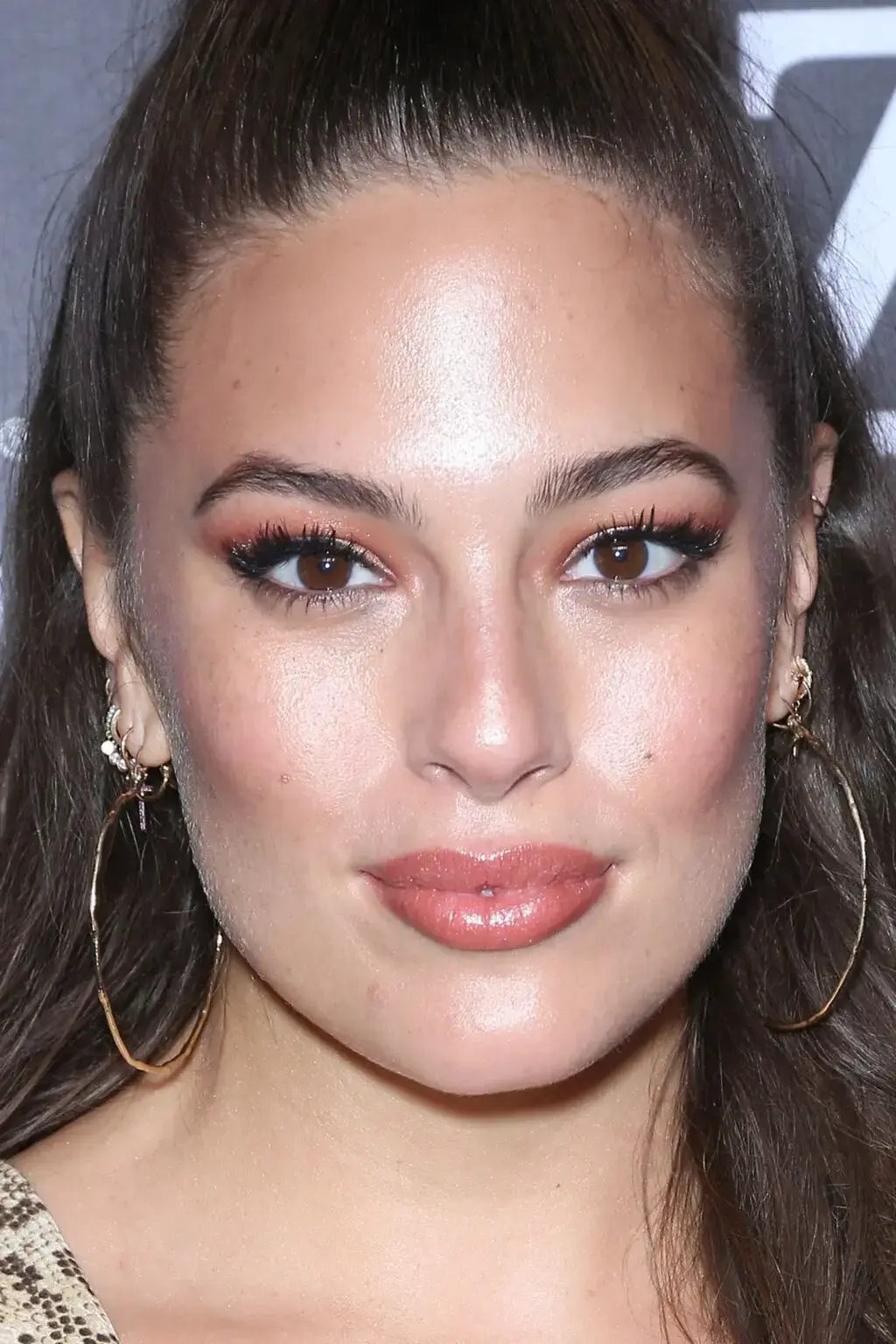 Top Vitamin C Serums Used by Celebrities