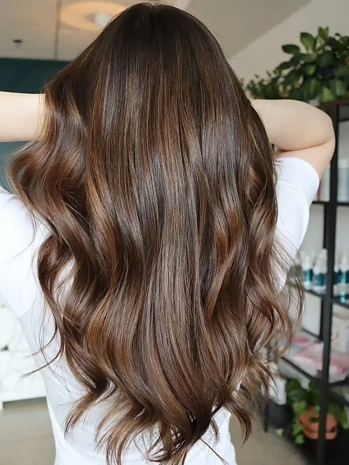 Warm Brown Hair Takes Centre Stage