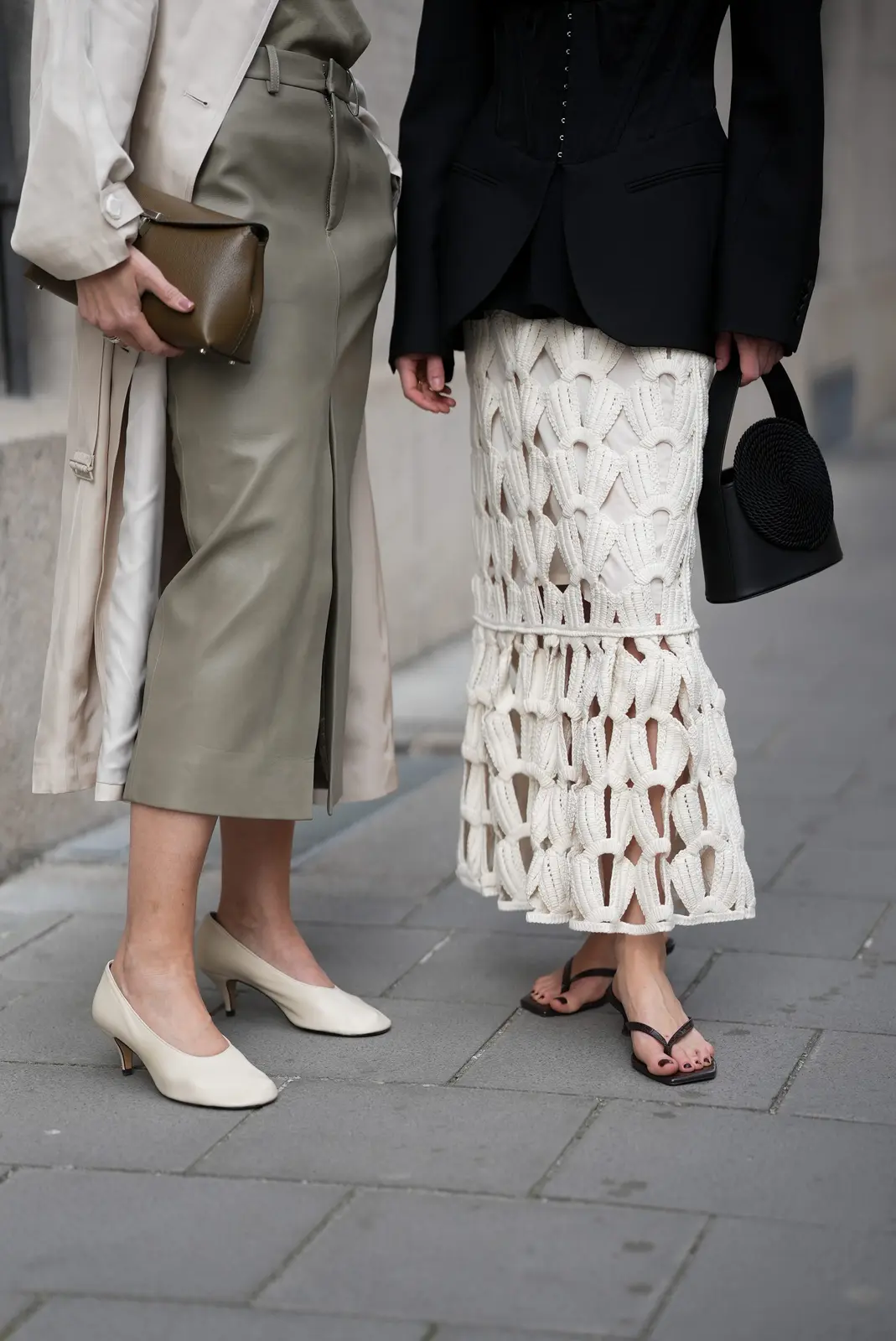 Fall Pedicure: Dark Shades Bring Autumn to Your Feet
