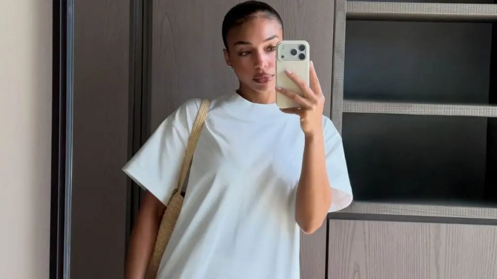 Lori Harvey Turns Heads in Ultra-Plunging Dress During Girls Night Out
