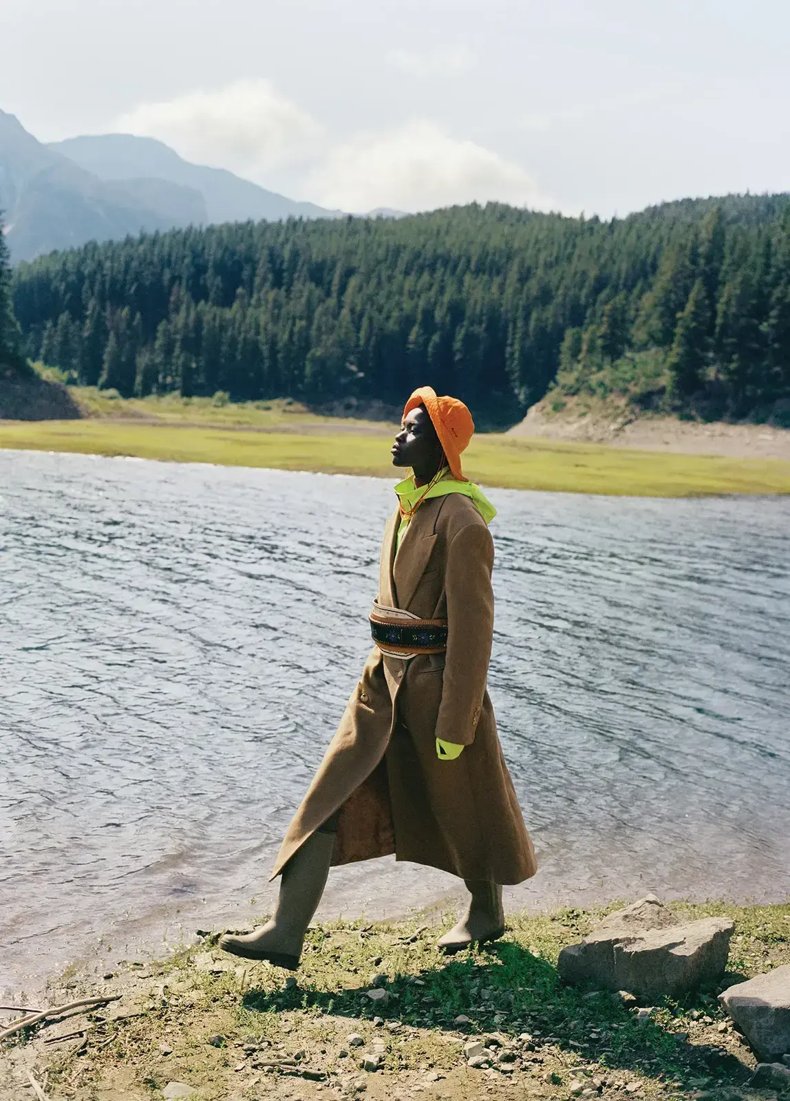 5 Experts On Maintaining Skin, Hair And Body Health Into The Winter