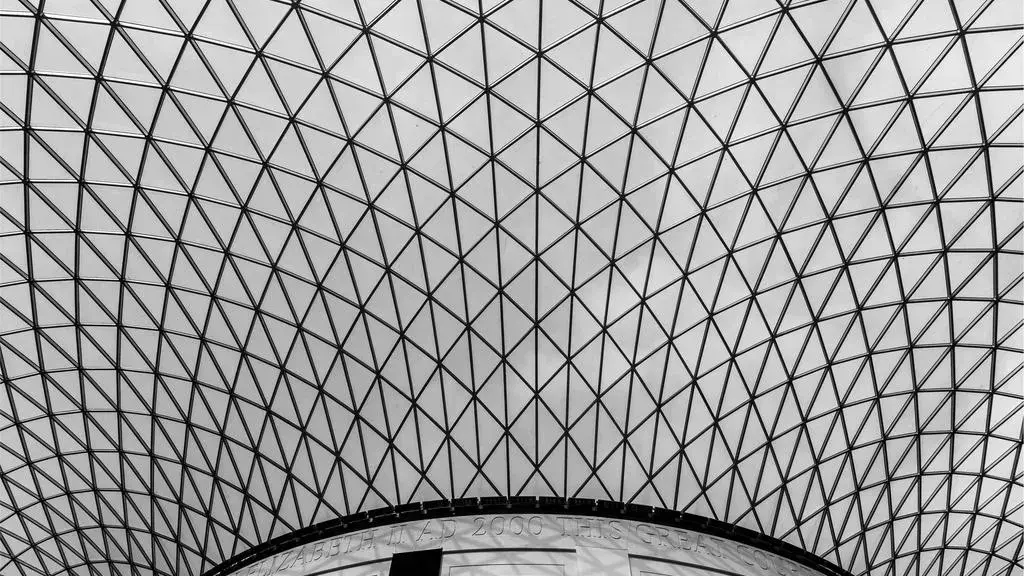 Christian Dior renews its headquarters at 33 Avenue Hoche, dedicated to creation and history