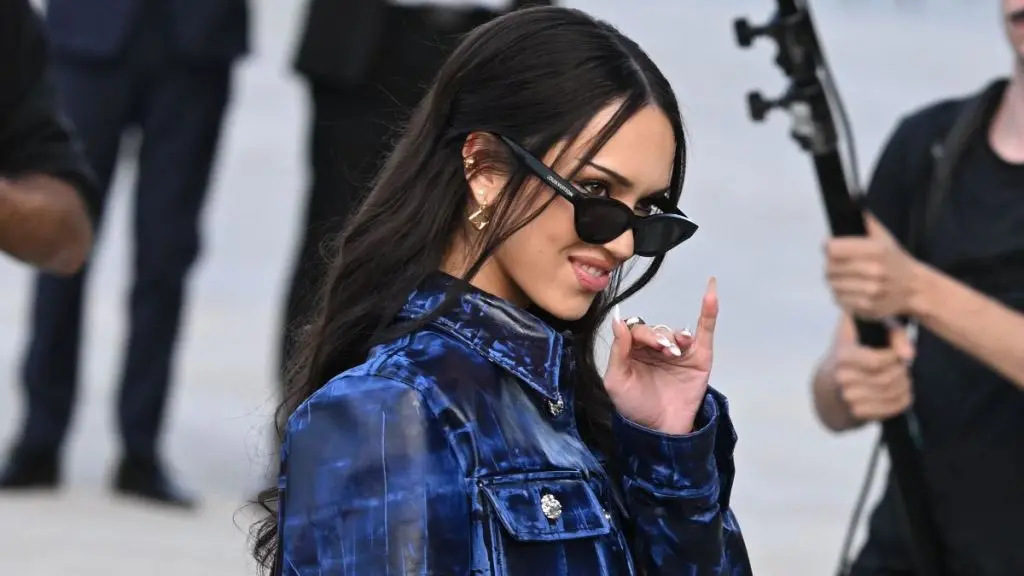 Katseye Singer Daniela Avanzini Stuns in Louis Vuitton at Paris Fashion Week