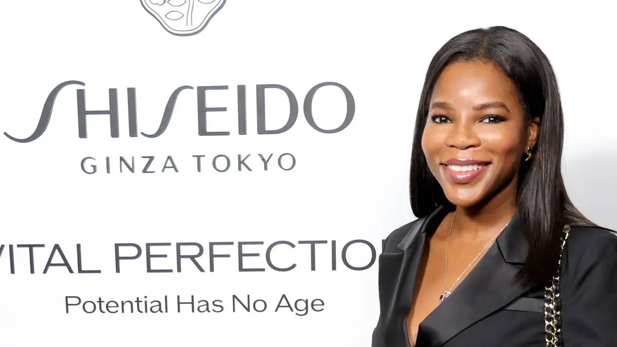 Dermatologist Dr. Michelle Henry Discusses the Hidden Perils of Fragrance in Skincare