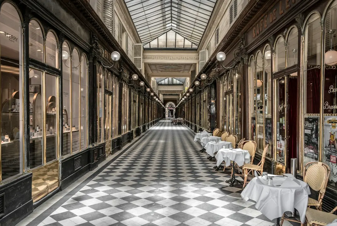 Paris Gallery Debuts with Bold Tribute to Mario Schifano