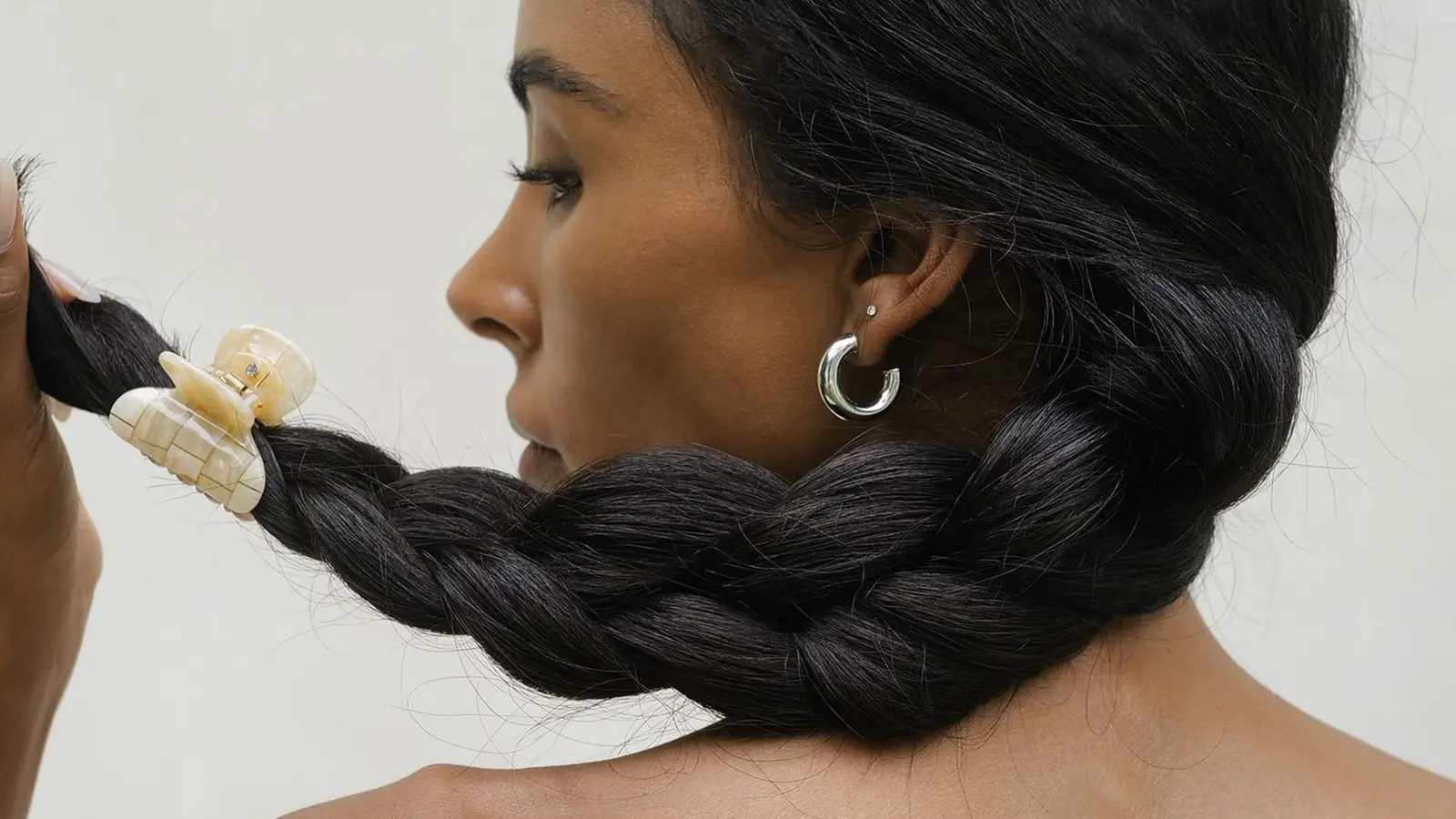 Experts Reveal Proven Ways to Thicken Thinning Hair