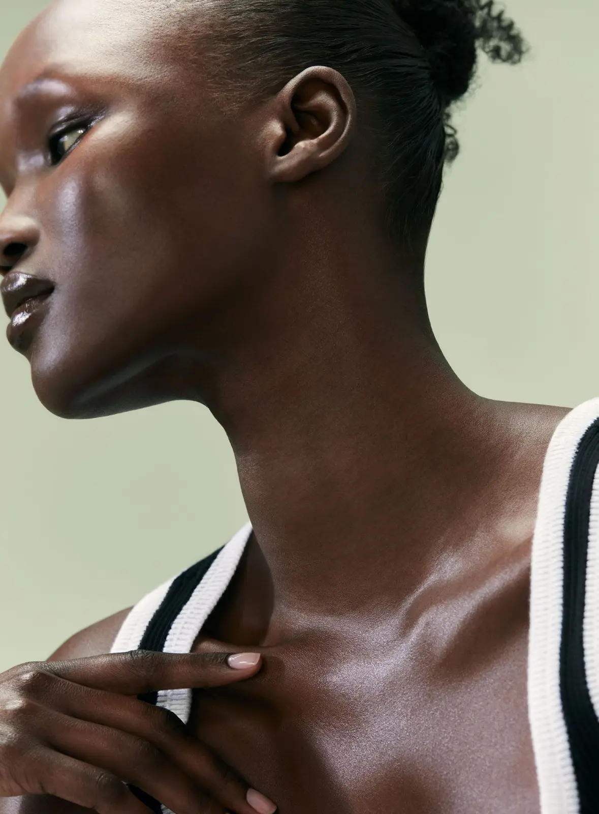 The Rise of Cleansing Balms: A Makeup Removal Revolution